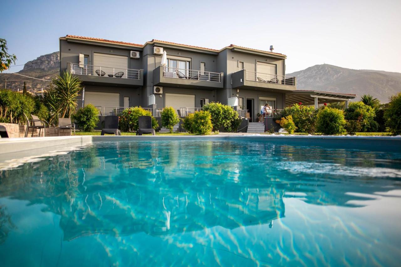 Isola Apartments Xylokastro Exterior photo