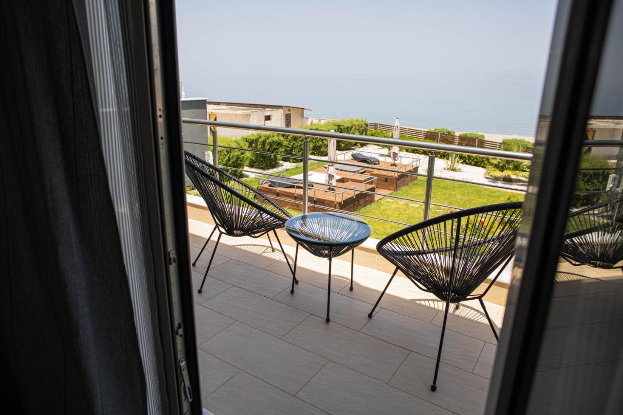 Isola Apartments Xylokastro Exterior photo
