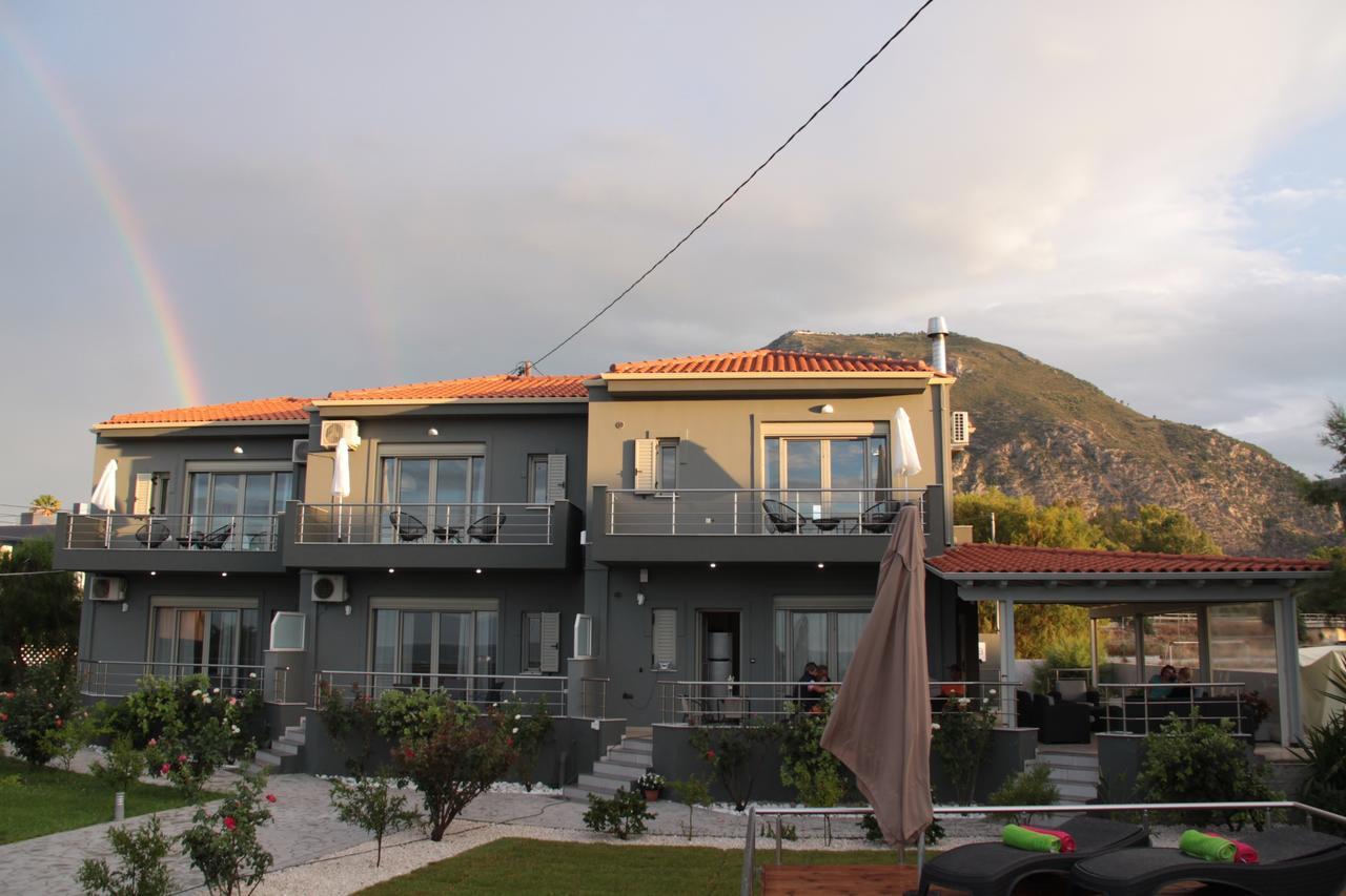 Isola Apartments Xylokastro Exterior photo